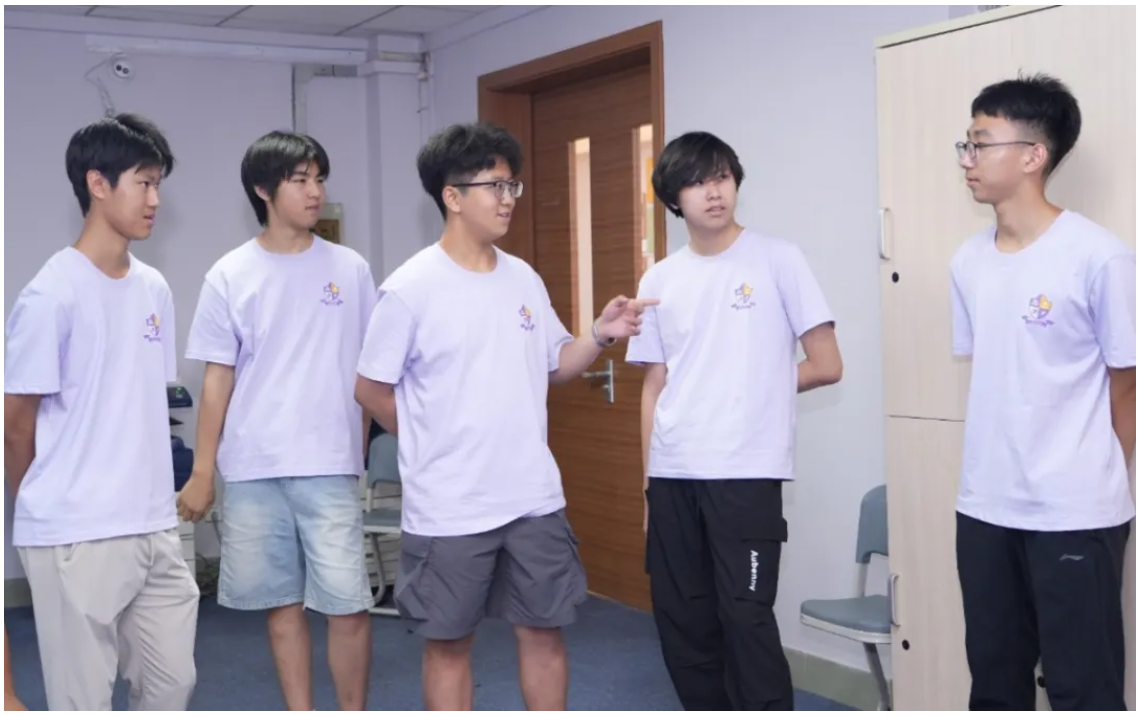 13586102.png image.png